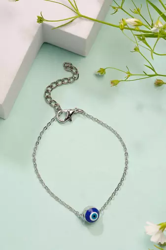  women's silver-plated evil eye link bracelet