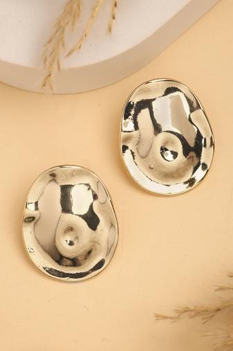  women's gold-plated oval shape studs earring