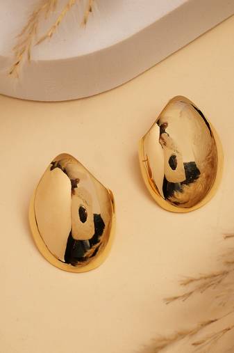  women's gold-plated contemporary drop earrings
