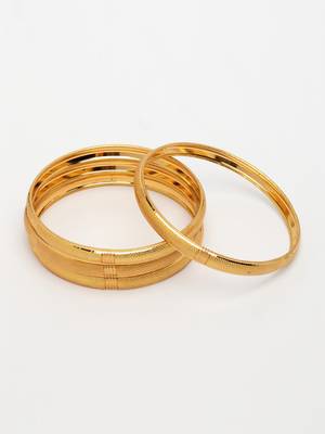 women's set of 4 gold-plated traditional bangles 5