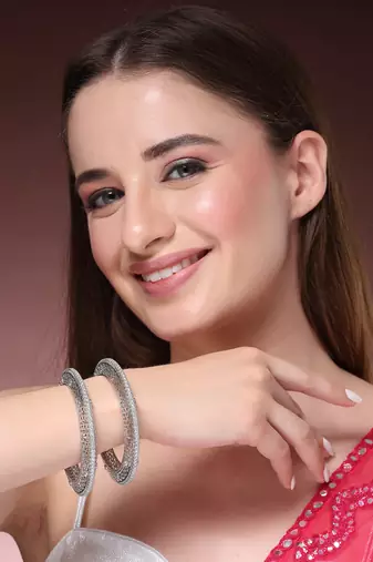  women's set of 2 silver-plated american diamond studded bangles