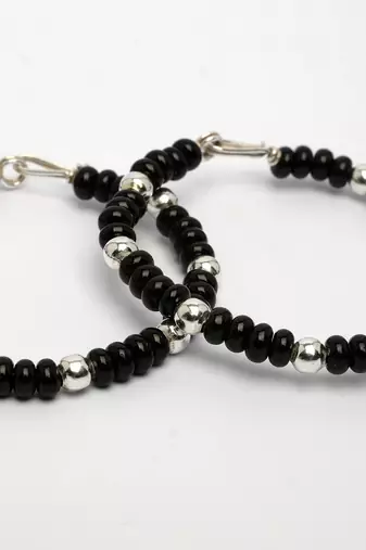  kids pair of 2 rhodium-plated artificial beads nazariya kada bracelet