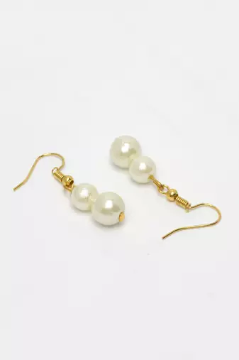  women's gold-plated white pearl-beaded handcrafted jewellery set