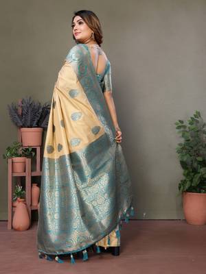 Sky Blue Viscose Silk Saree Contrast Border And Woven Rich Pallu With Blouse 3
