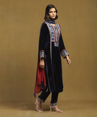 Blue azra kurta with pant and dupatta 3