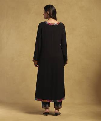 Black ikkat kurta with pant 4