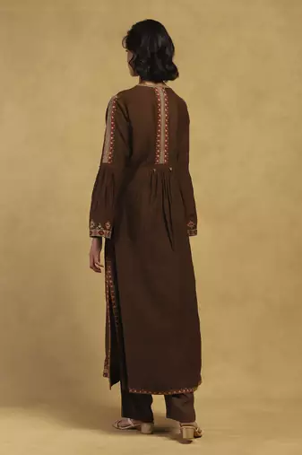 Brown kyesha kurta with pant