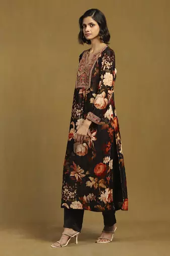 Black genevieve kurta with pant