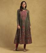 Green gopuram kurta with leggings and dupatta