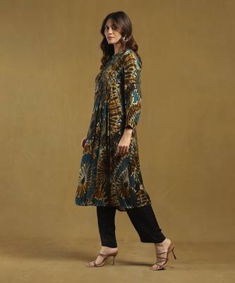 Green hriday kurta 2