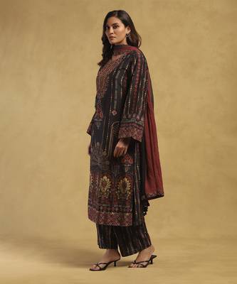 Black kiraj kurta with palazzo and dupatta 2