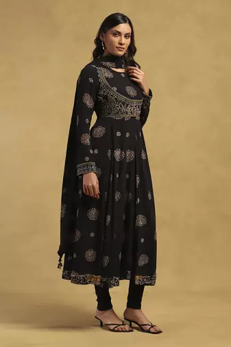 Black madhura kurta with leggings and dupatta