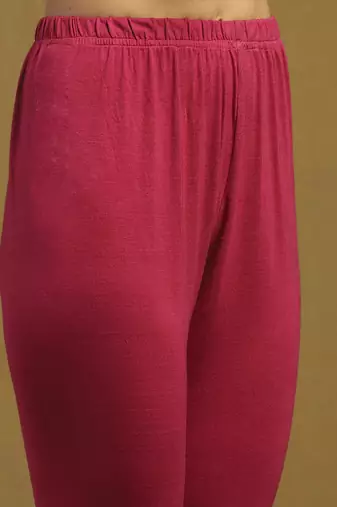 Pink niagra kurta with leggings and dupatta