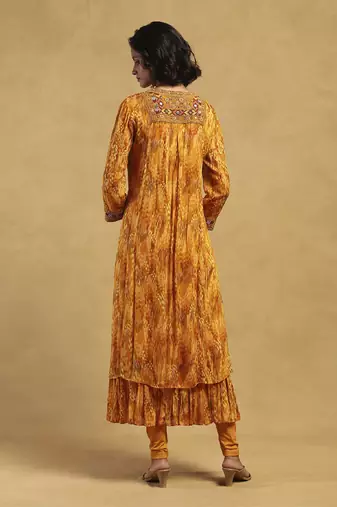 Yellow niagra kurta with leggings and dupatta