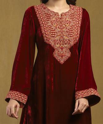 Red pushp kurta with pant and dupatta 4