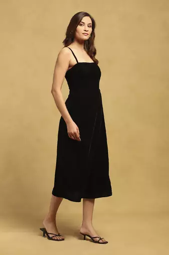 Black geo applique long dress