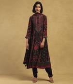 Black zinat kurta with pant and dupatta