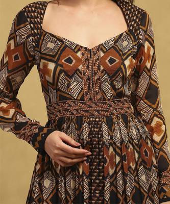 Brown meraki border maxi dress 4