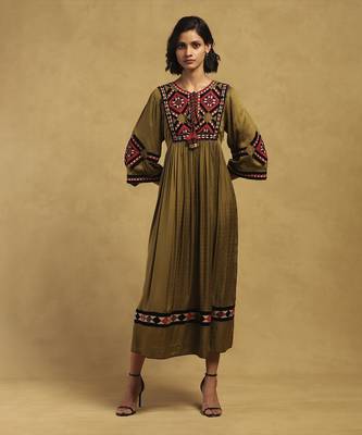 Green millary dress 1