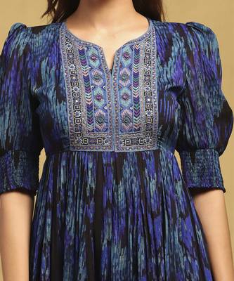 Blue niagra maxi dress 4