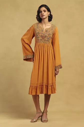Yellow peru solid dress