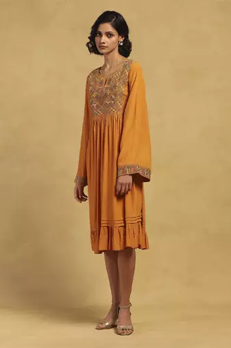 Yellow peru solid dress