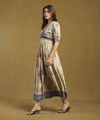 Beige sulawasi maxi dress 2