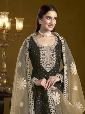 Black chanderi butti heavy thread embroidery with sequins work salwar kameez 3