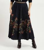 Black itzel velvet skirt