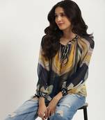 Black celophee peasant top with camisole