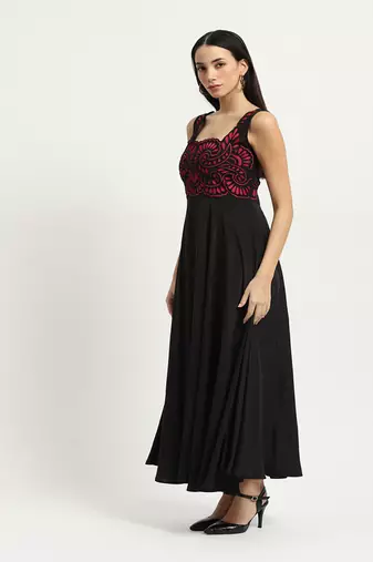 Black laurenza crepe maxi dress