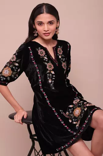 Black tressa velvet shift dress