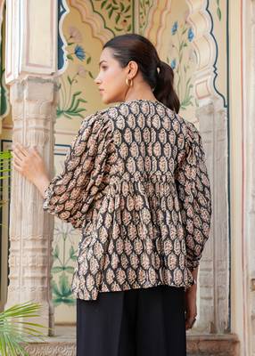 The jaipur art block printed black mahika blouse 2