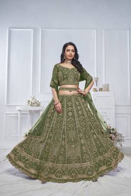 Peacock Green Embroidered Bridal lehenga 3