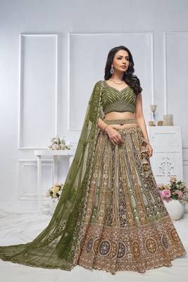 The Grandeur Green bridal lehenga 1