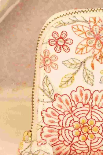 Ivy floral embroidered wallet