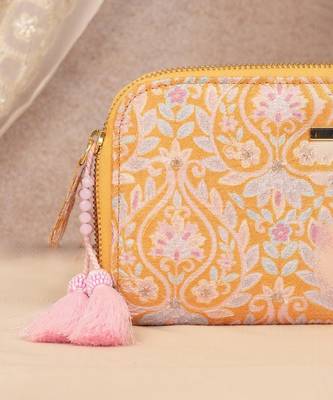Nyraa embroidered wallet - mustard 4