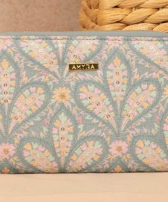 Nyraa embroidered wallet - powder blue 2