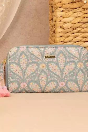 Nyraa embroidered wallet - powder blue