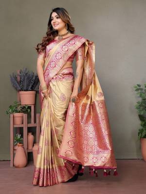 Rani pink viscose silk blend with butties weaving saree with blouse 2