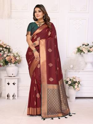 Maroon weaving saree with blouse 1