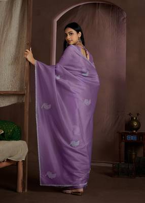 Lavender embroidered Crush silk saree with blouse piece 2