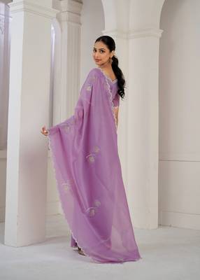Lavender embroidered Crush silk saree with blouse piece 3