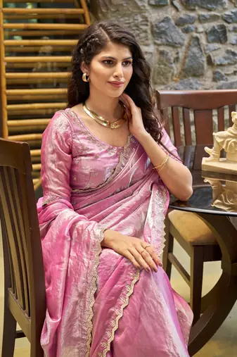 Lavender embroidered Two Tone art silk saree with blouse piece