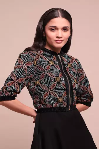 Black estrella velvet crop jacket