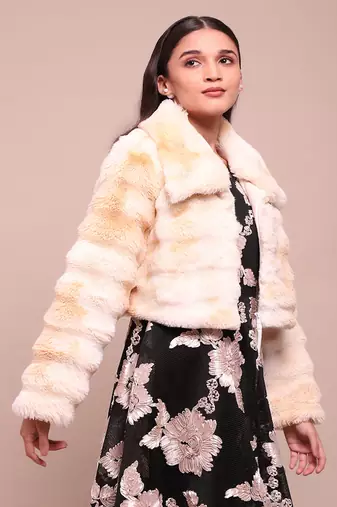 Off white asher faux fur jacket