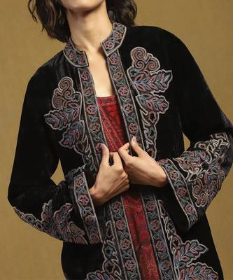 Black pheonix solid shrug 4