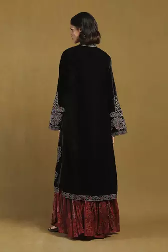 Black pheonix solid shrug