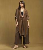 Brown essential - kyesha shrug