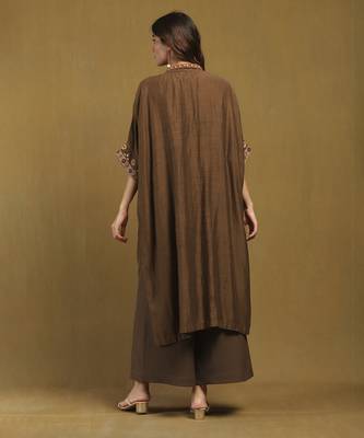 Brown essential - kyesha shrug 5